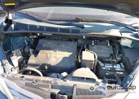 2011 Toyota Sienna Xle V6 z USA, uszkodzony, nr VIN 5TDYK3DC0BS146482